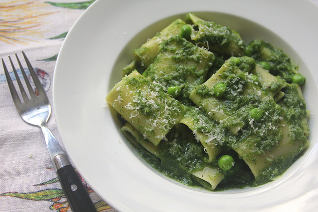 Paccheri Pasta with Green Puree and Peas