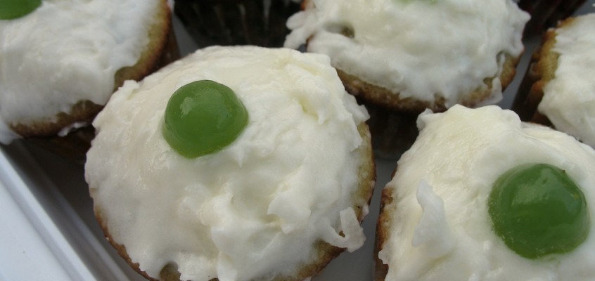 Green Tea Coconut Mini Cupcakes (official losing entry of the Brooklyn Kitchen Cupcake Cook-Off)