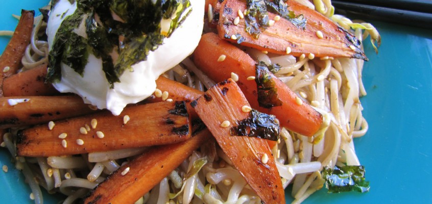 Soy-Sesame Soba Noodles with Vegetables & Egg