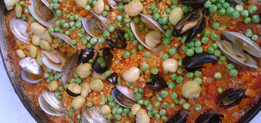 Here’s Lookin’ At You Cook (Paella), June Russell