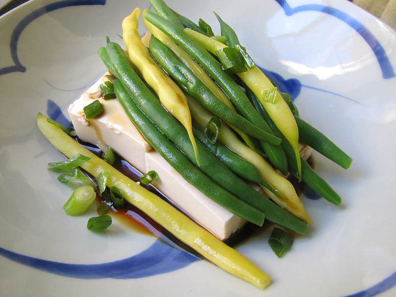 String Beans With Silken Tofu and Vinegared Soy Sauce