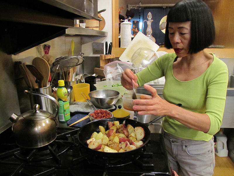 Here’s Lookin’ At You Cook, Hiroko Shimbo